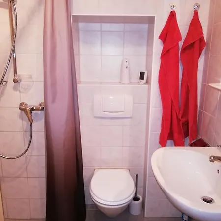 Und Marktcafe 87 Apartamento *