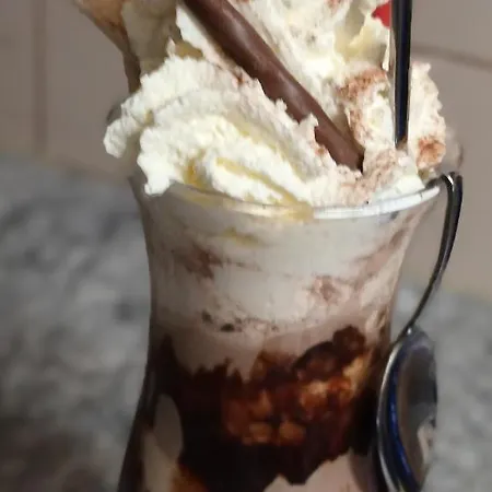 Und Marktcafe 87 Apartamento