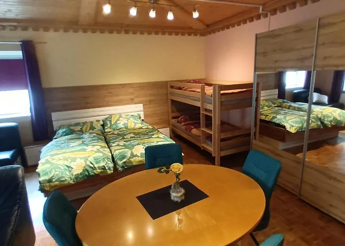 Und Marktcafe 87 Sankt Peter am Kammersberg